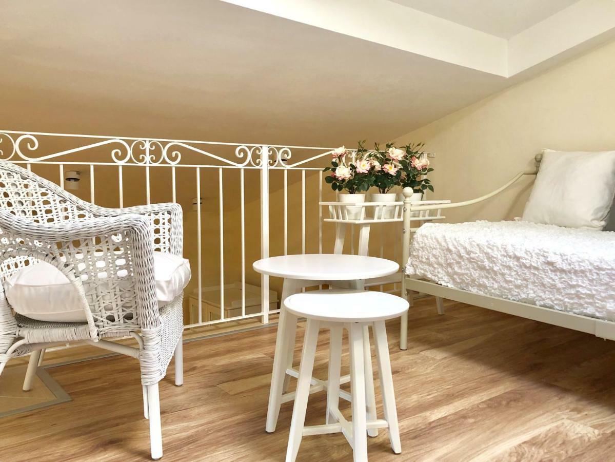 Отель Alessia House Баньореджо Экстерьер фото
